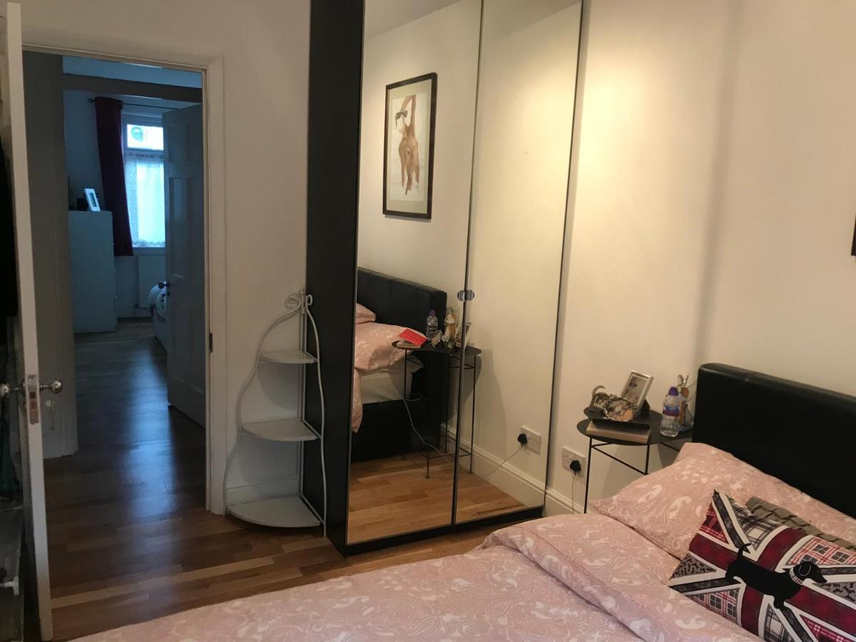 Bright Balham Apartment London Bagian luar foto